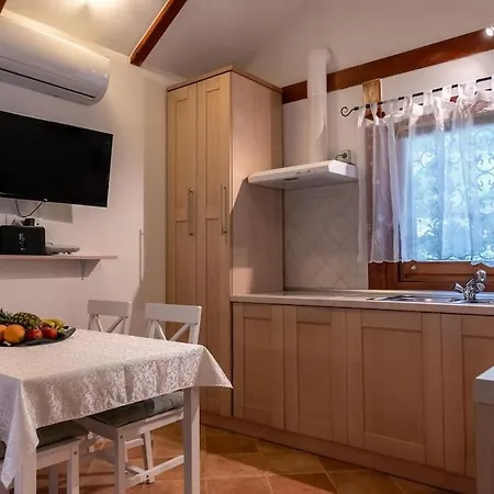 Holiday home Pure Nature Haven By The Sea With Hot Tub *