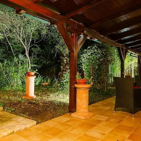 Pure Nature Haven By The Sea With Hot Tub Holiday home *