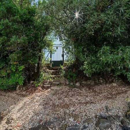 Pure Nature Haven By The Sea With Hot Tub Holiday home Rovinj